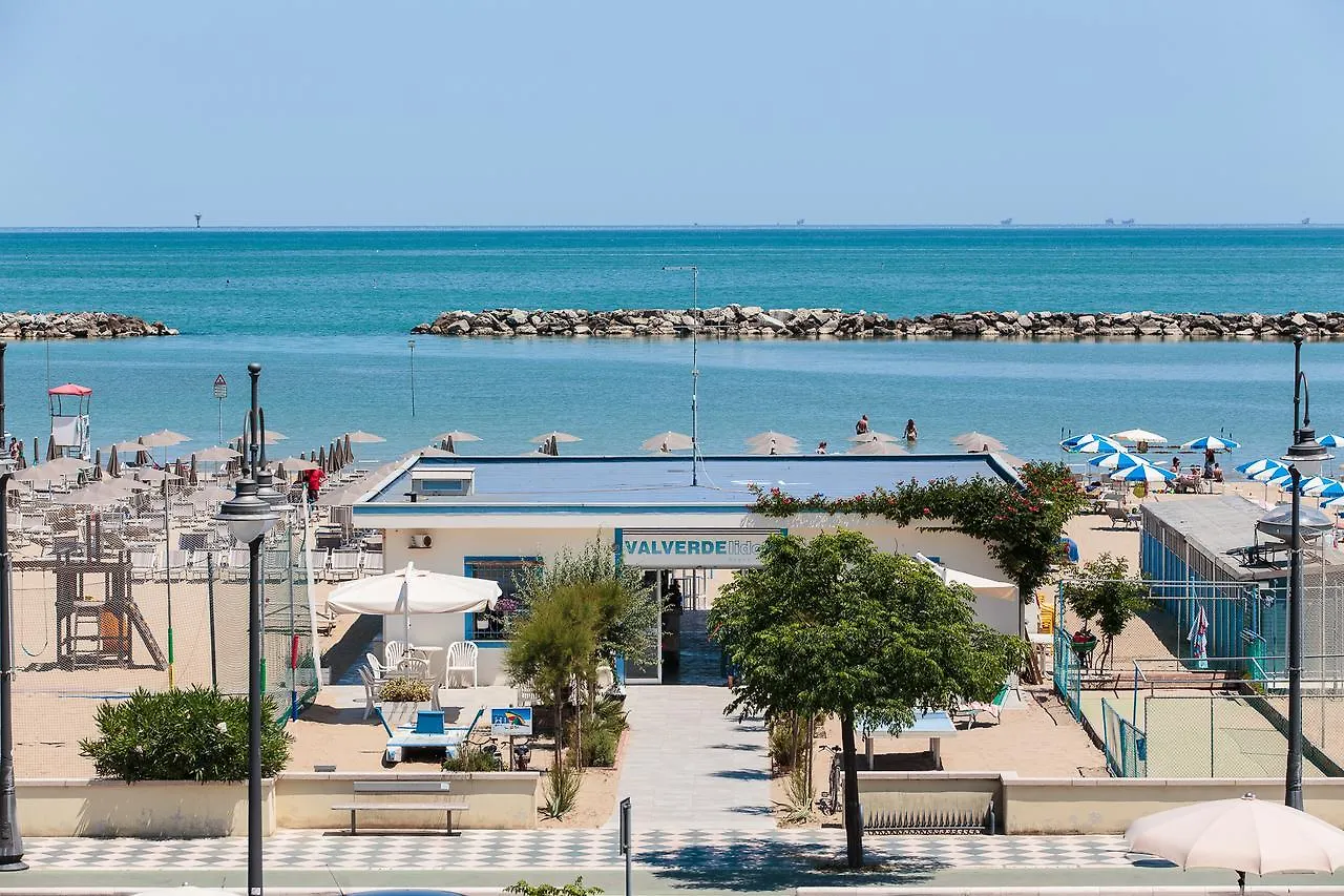 Hotel Valverde & Residenza Cesenatico Aparthotel